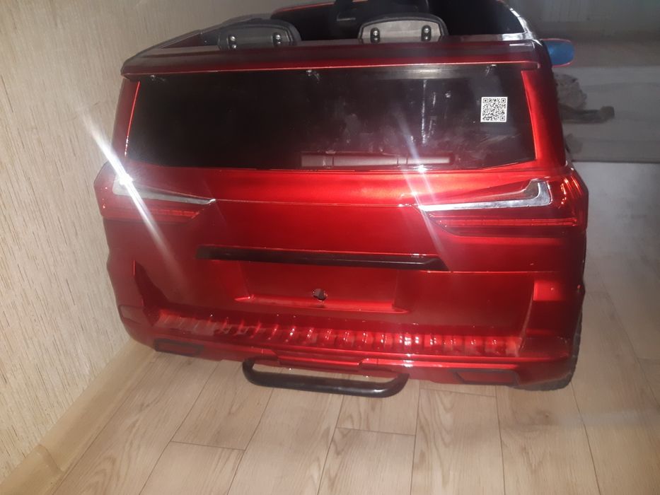 Электромобиль детский