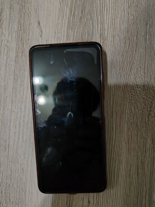 Продам POCO X3 Pro 8/256 ГБ