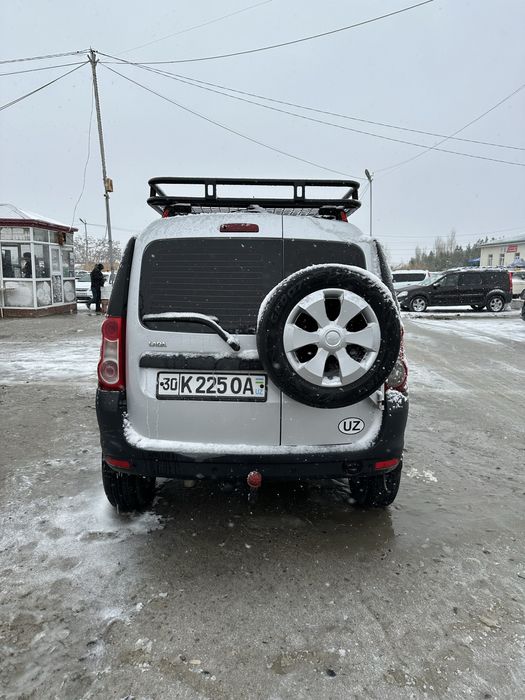 lada largus 2014/1.6 reno