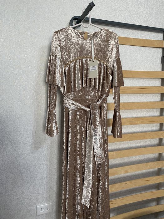 Платье вечернее велюровое