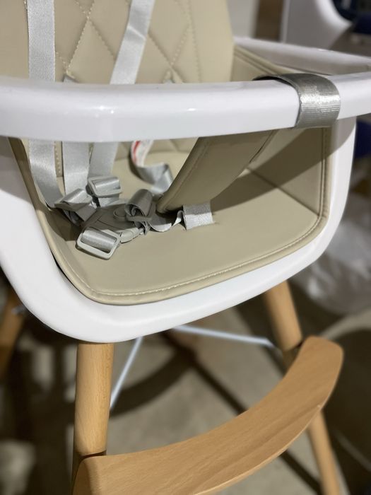 Scaun de masa Kikkaboo Woody Beige