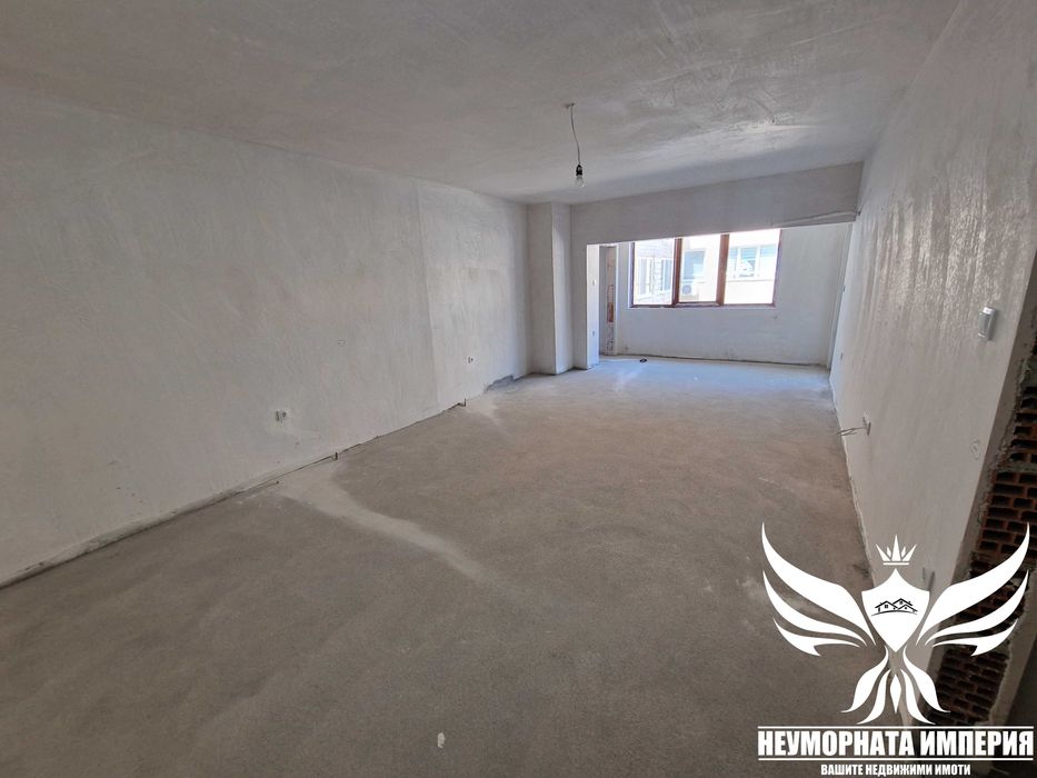 Продавам нов двустаен 120кв.м. 7ет. в гр.Асеновград, център