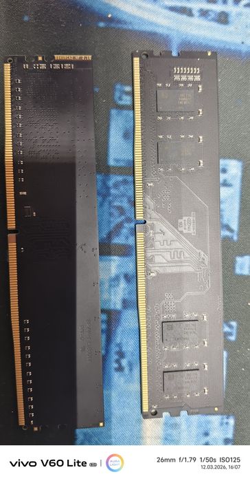 Продам ОЗУ DDR4 4gb 2шт