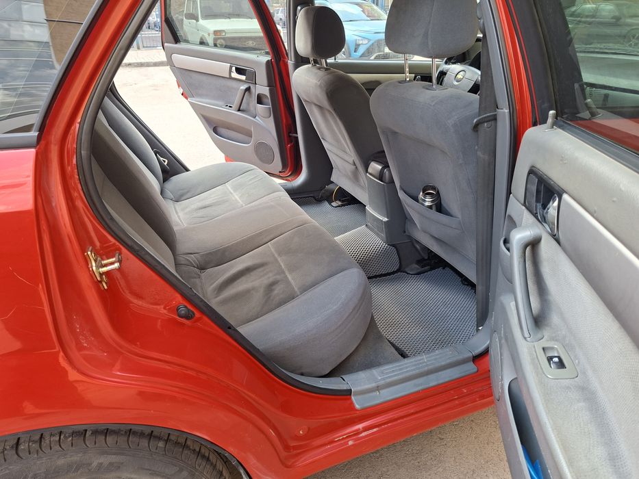 Продам авто машину Chevrolet lacetti