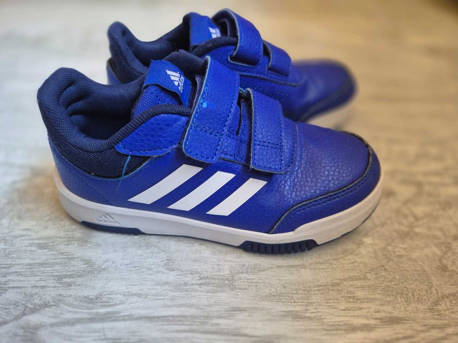 Маратонки боти ботуши мокасини Адидас adidas Geox геокс 26 31 28 30