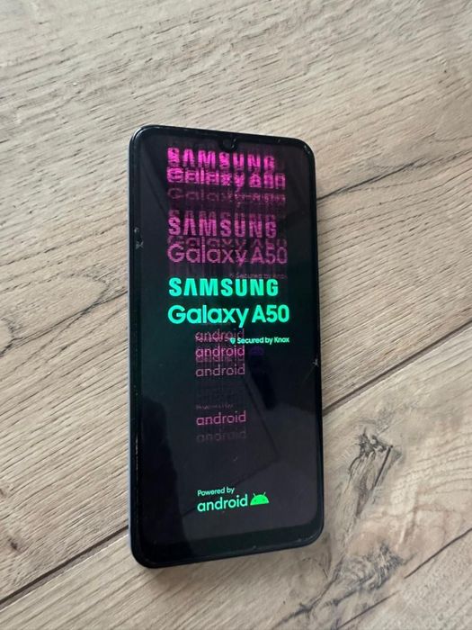 Samsung Galaxy A50 (128 ГБ)