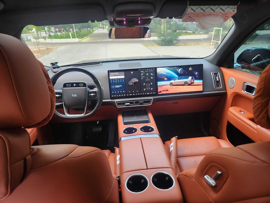 Lixiang L9, Max, 2023 йил