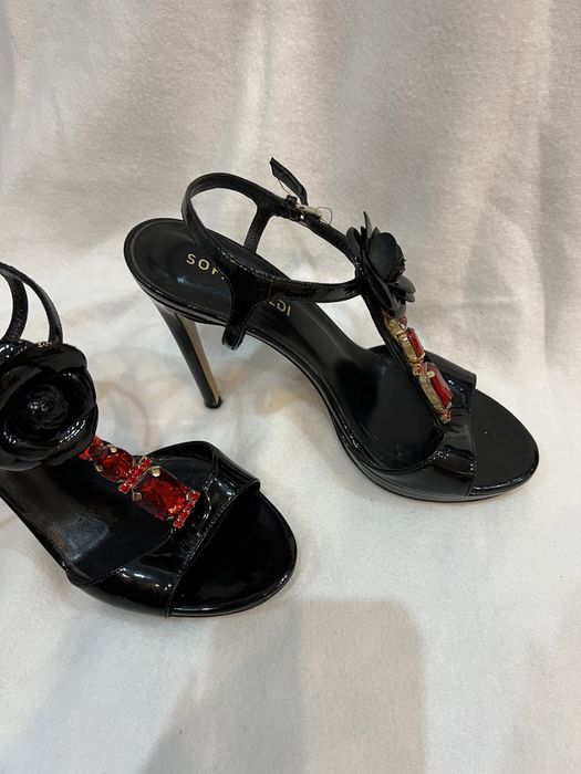 Sandale negre cu toc Sofia Baldi
