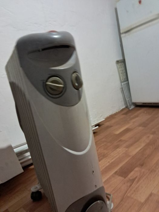 Продам масляный обогреватель