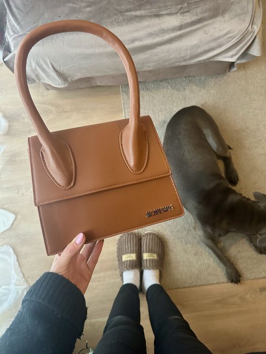 Нова Чанта Jacquemus с касова бележка