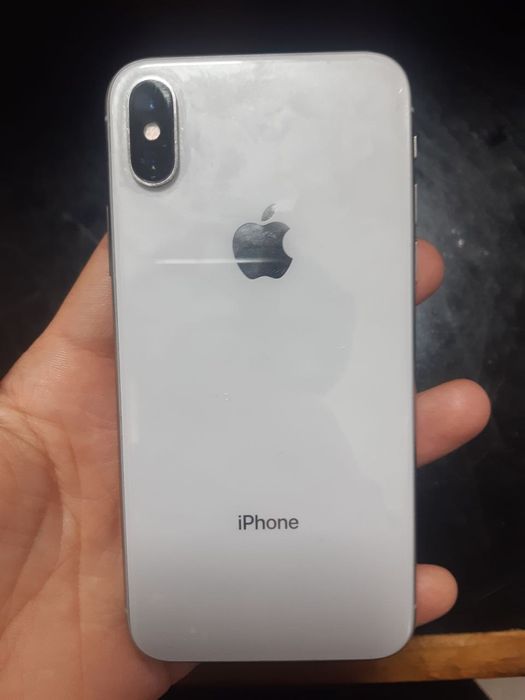 IPhone x 256 100%