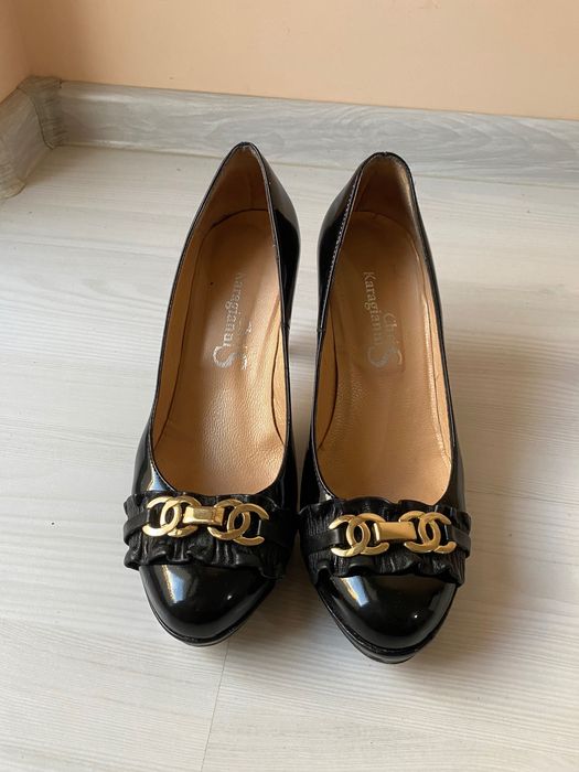 Обувки Chris Caragiannis