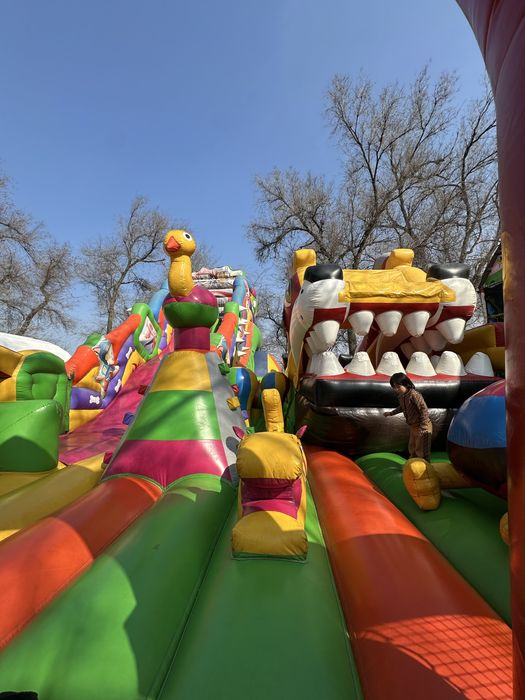 Надувной батут продается