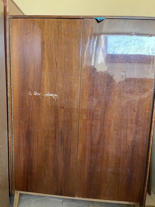 Шкаф для одежды.    .