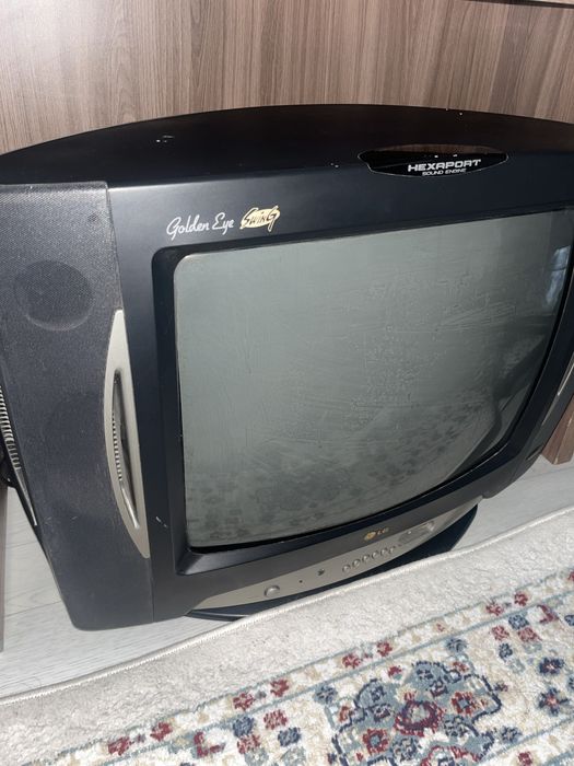 Телевизор в отличном состоянии