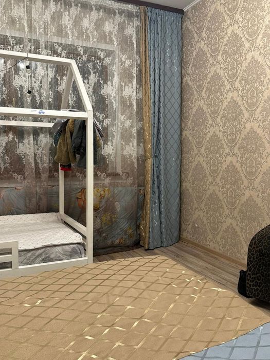 Продам шторы + тюль + покрывало