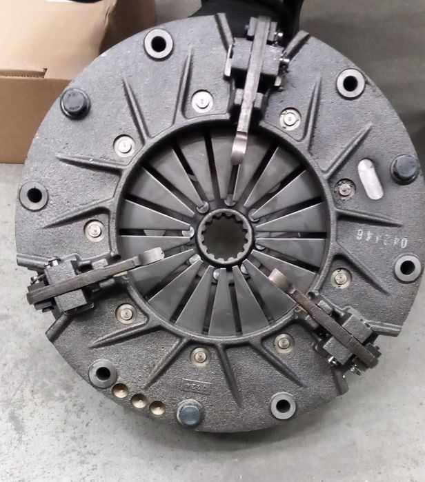 Set ambreaj placa disc rulment pentru tractor combina John Deere, NH