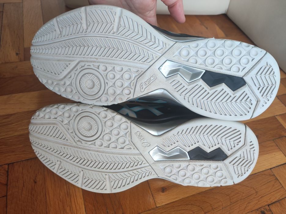 Маратонки Asics 44