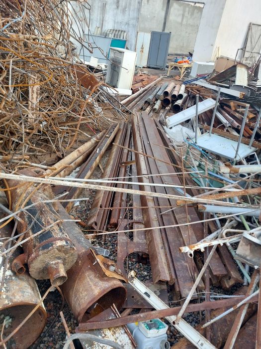 Уй бузиш снос демонтаж  катлаван хизматлари б у материаллани сотволими