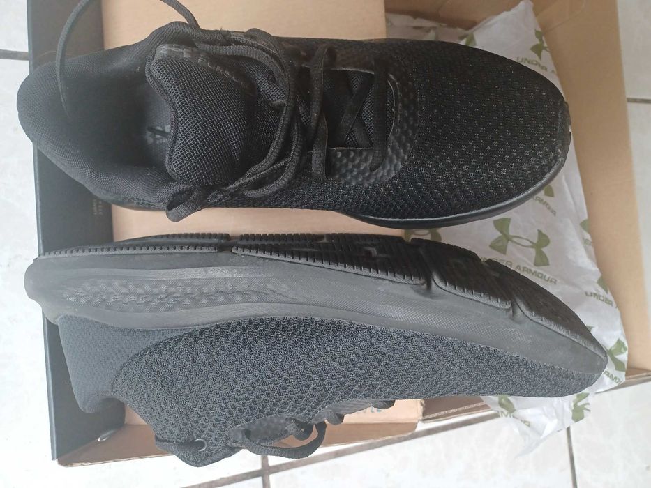 Маратонки оригинални, нови, черни 70 лв., 42 номер