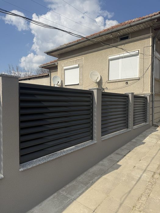 Огради и врати тип щора