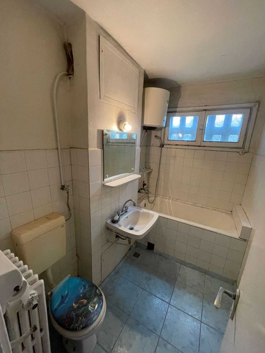 De închiriat: Apartament 2 camere în Orșova – Bd. Porțile de Fier (vizavi de Poliție)