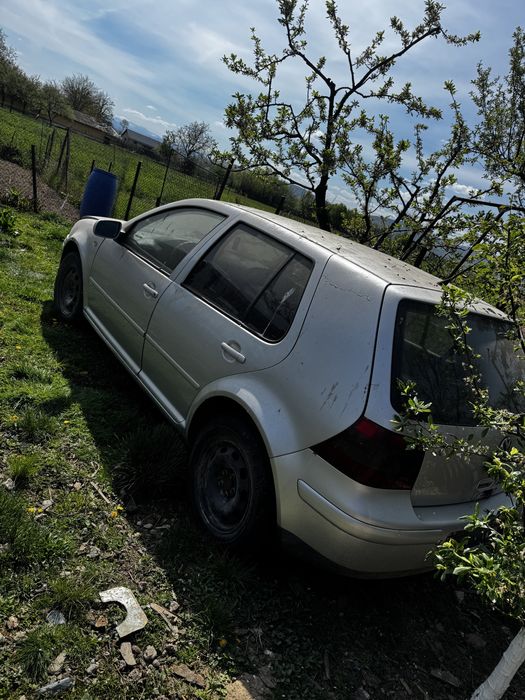VW golf pt piese