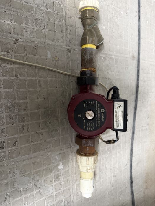 Насос циркуляционный