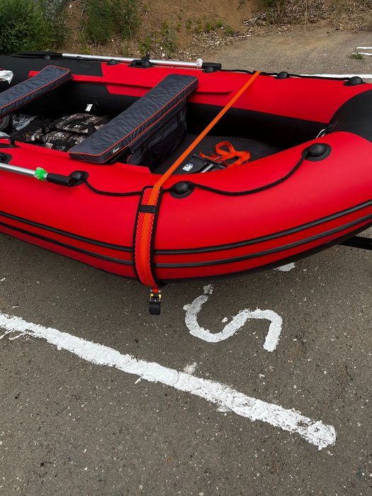 Продам лодку с мотором и эхолотом