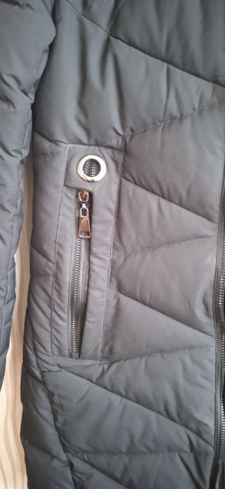 Продам зимний пуховик