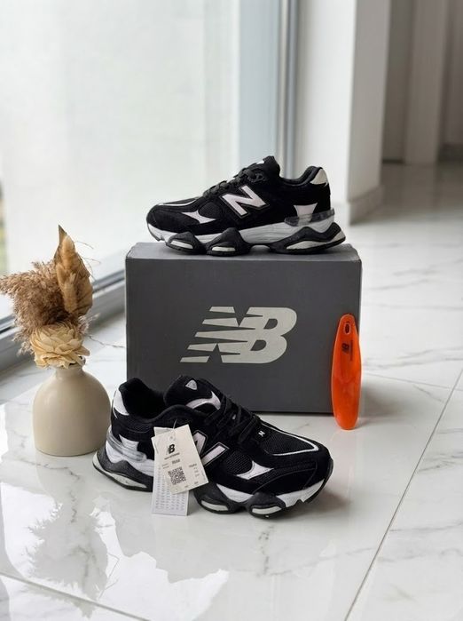Adidasi New Balance 9060 Negru Alb