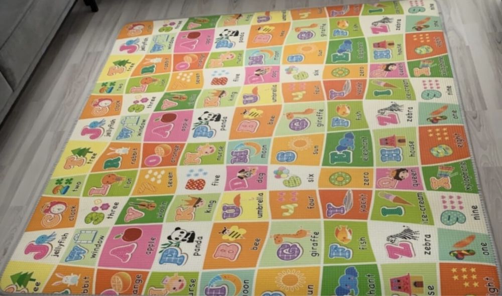 Детский коврик , двусторонний.