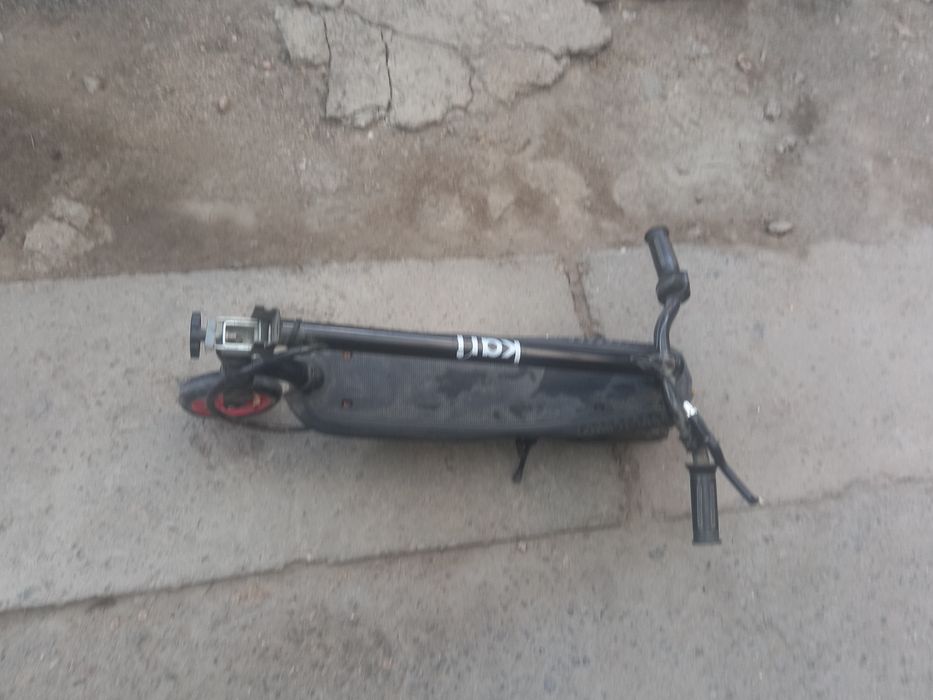 Детский электро самокат