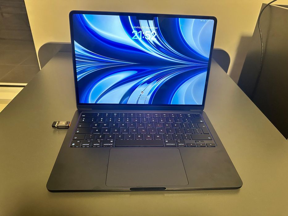 Macbook air 256gb 8 gb ram