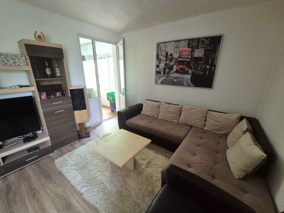 Продава се Четиристаен апартамент в Левски - 76 кв.м за 790 €/кв.м - Снимка #3