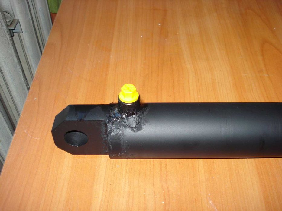 хидравличен цилиндър ф50