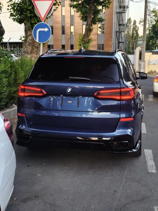 BMW X5 40i 2020.