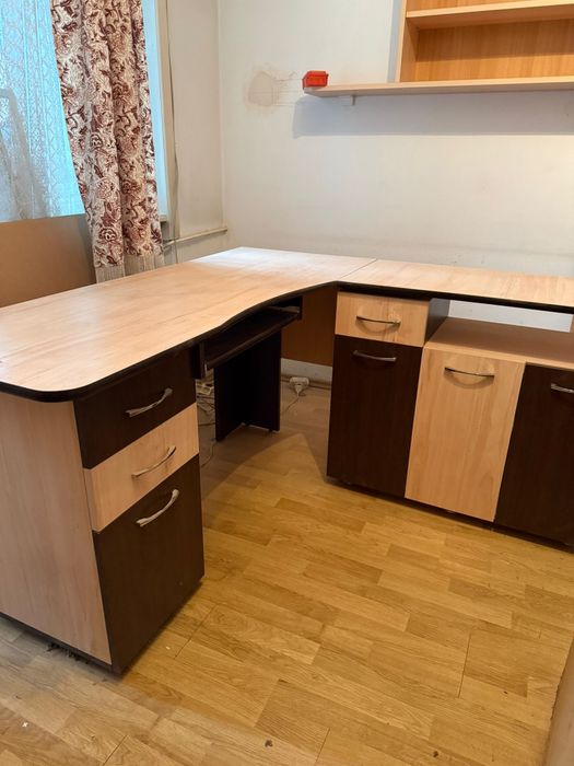 Vand mobila dormitor urgent ieftin