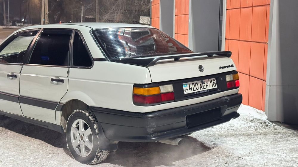 Пассат б3.                .