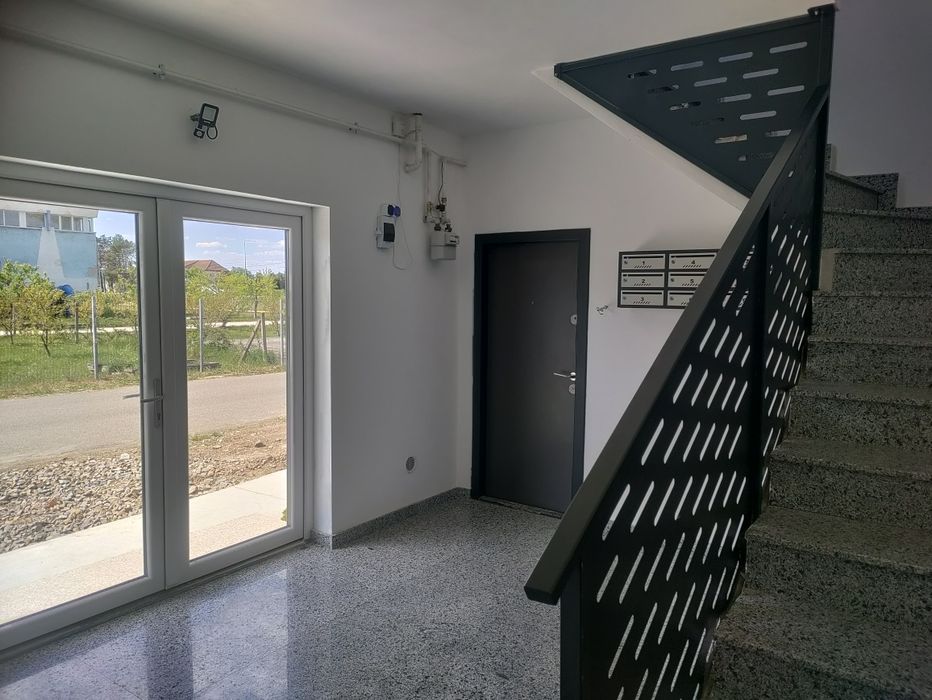 Vând apartamente,zona Uzina de apă!