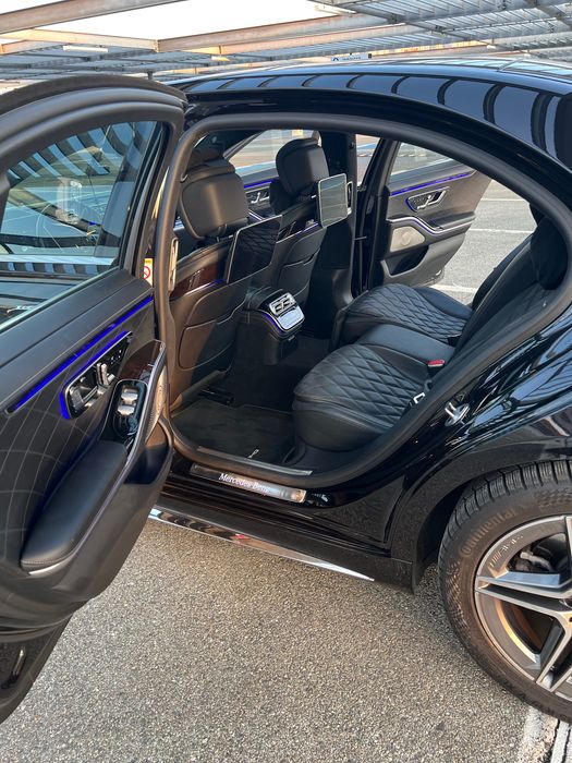 Long,Pachet AMG,Head-up,Garantie,Volan incalzit,punte viratoare,Burmester,Pano,Venti,Masaj,Tableta,Pachetul Chauffeur, Rear Tv,Alcantara,Chaise-Longue