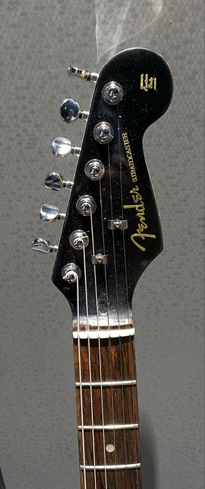 Электрогитара Fender stratocaster