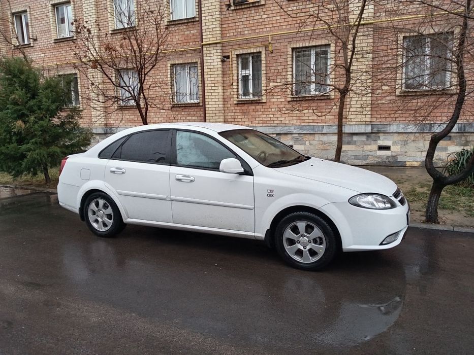 Автомобиль Gentra