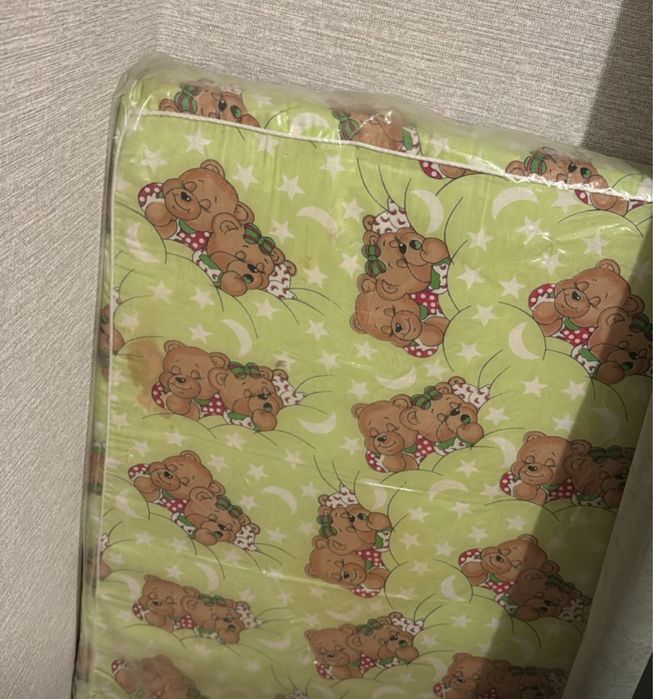 Кроватка детская.