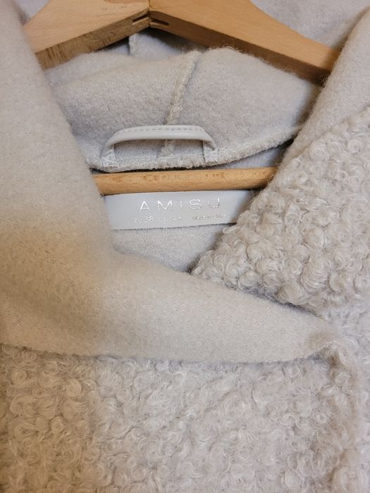 НАМАЛЕНИЕ!!! Пухкаво, преходно палтенце!