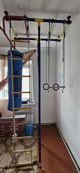 Продам шведскую стенку