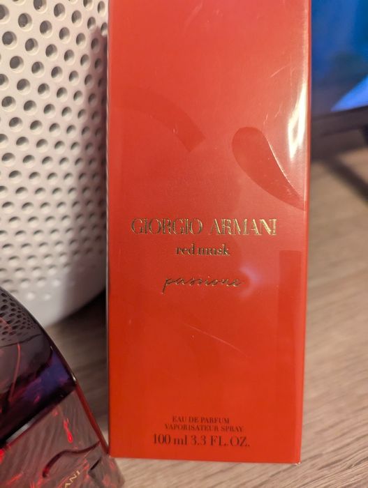 Giorgio Armani Red Musk Passione