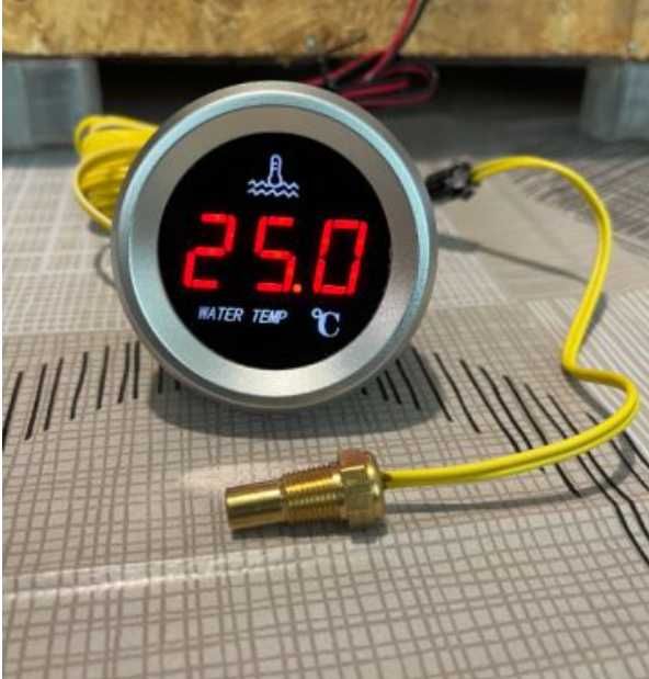 Цифров уред за измерване на вода / антифриз 0 -120 градуса.