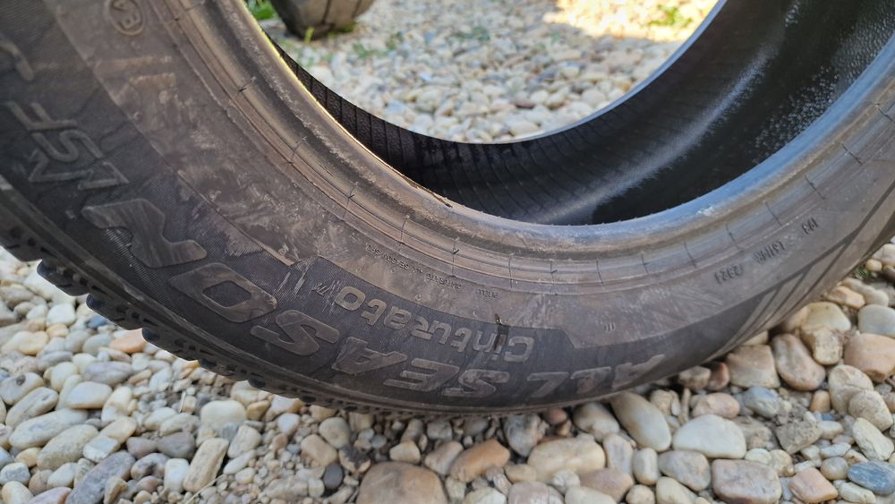 Anvelopă 215/60R17 marca Pirelli, DOT 2024,All Season