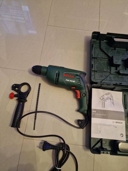 BOSCH PSB 7000 Bormasina 8cu percutie 700 W